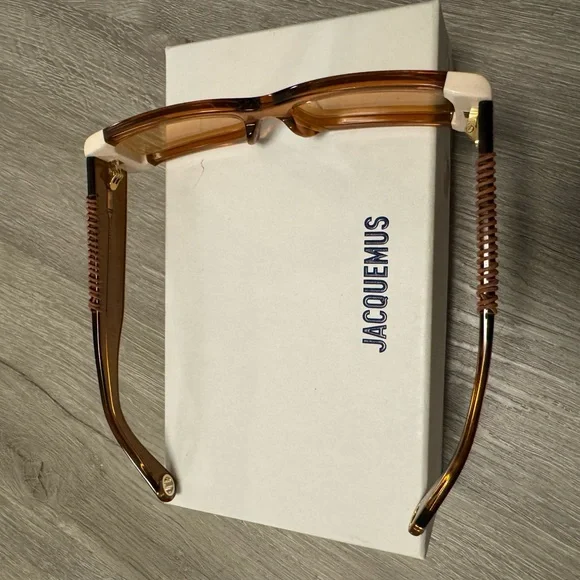 Jacquemus Les Lunettes 97 Sunglasses - Picture 8 of 10